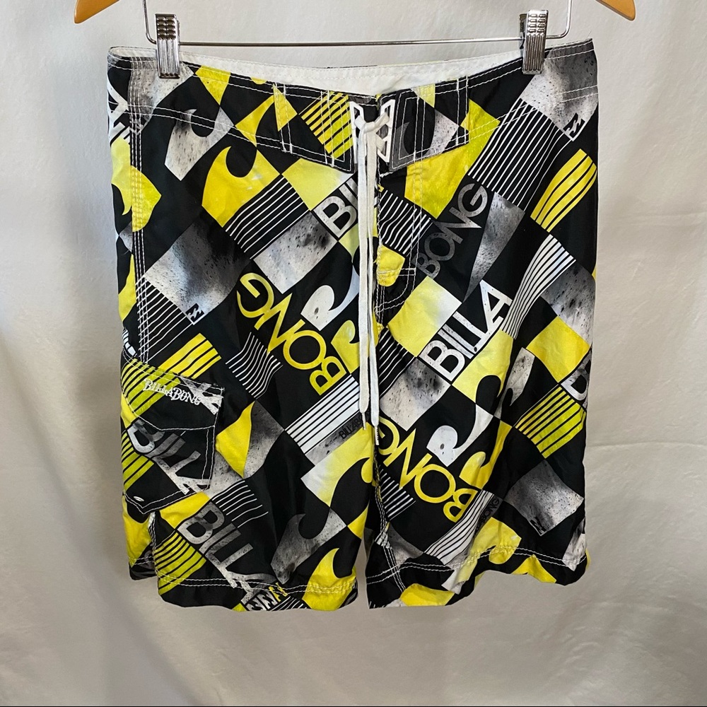 Billabong board shorts size 32
